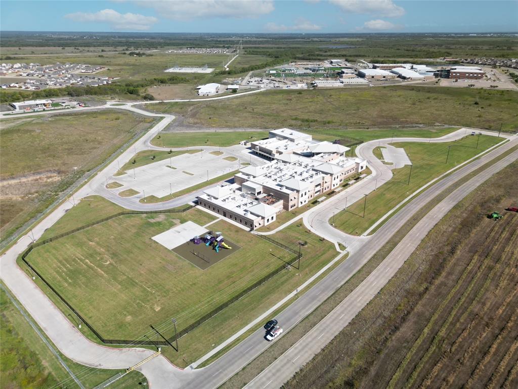 Walden Pond - Residential