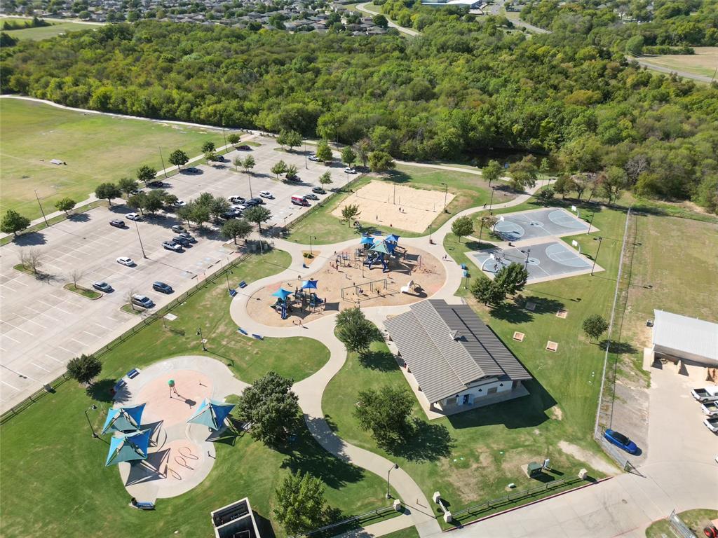 Walden Pond - Residential