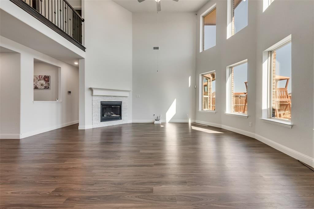 2112 Millwall Drive