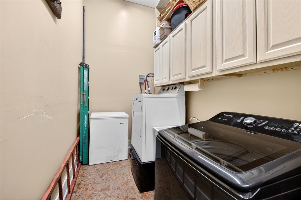 Otp Sherman - Commercial Sale