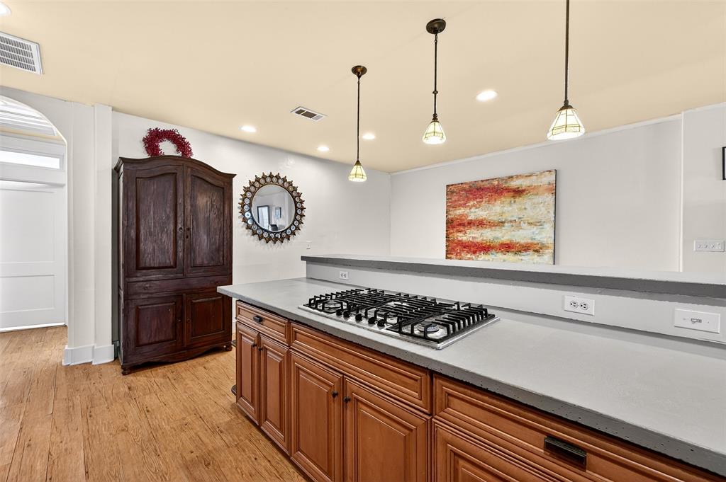 Otp Sherman - Commercial Sale