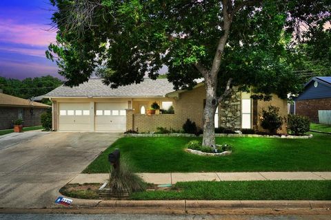 2120 Mountainview Drive, Hurst, TX 76054 - #: 20647132