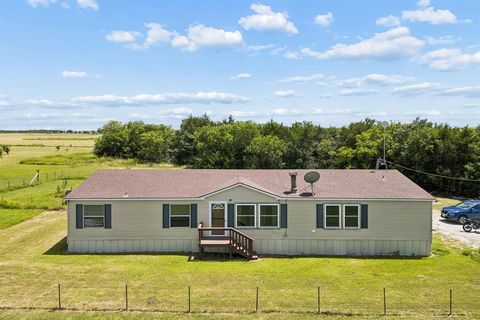 Photo of 3310 Old Sherman Road, Whitesboro, TX 76273 (MLS # 21317723)