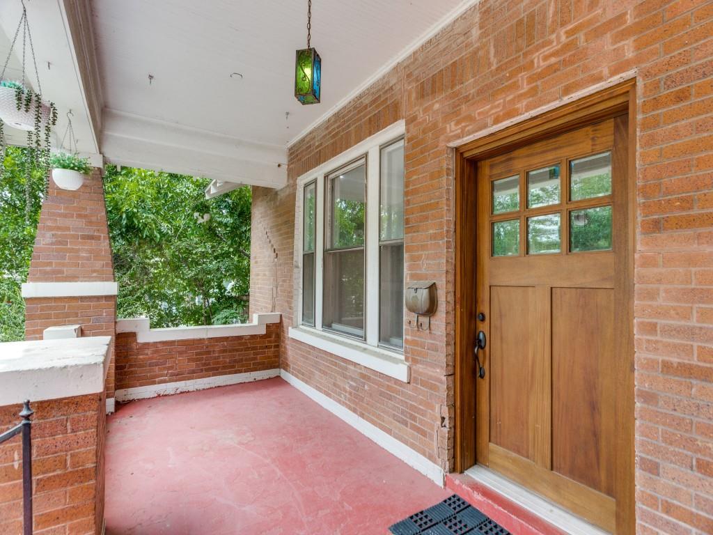 6 Chase Court