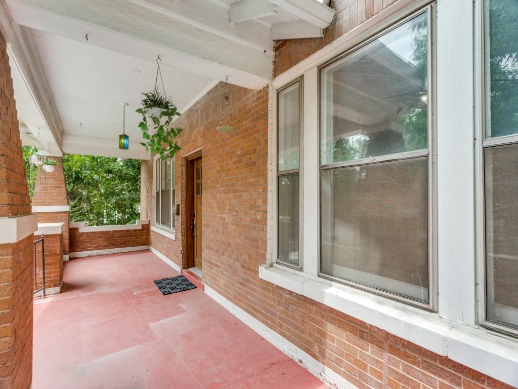 6 Chase Court