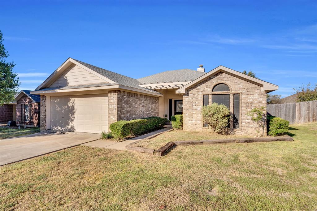 203 Cheyenne Trail