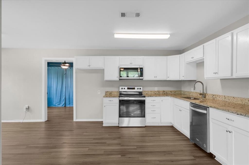 R GAINOR A-12 - Residential