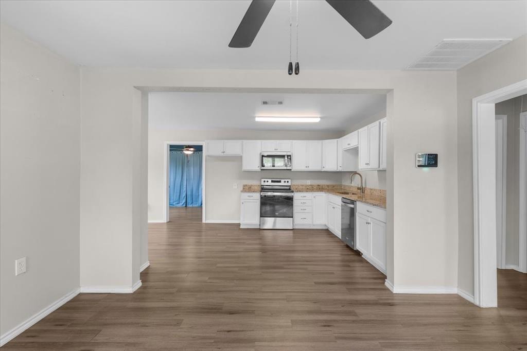 R GAINOR A-12 - Residential