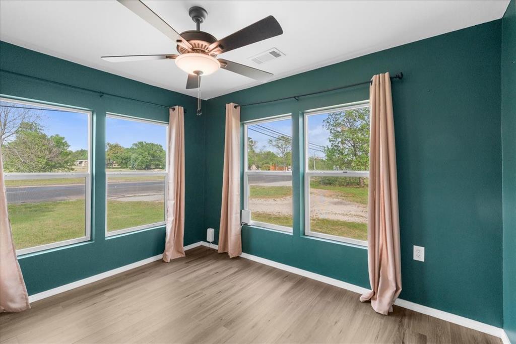 R GAINOR A-12 - Residential