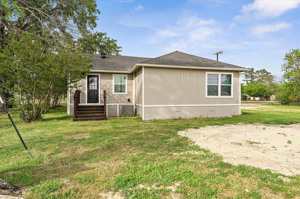 R GAINOR A-12 - Residential
