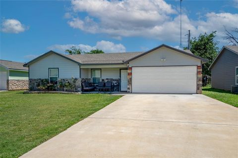 420 Whitney Court Rio Vista TX 76093