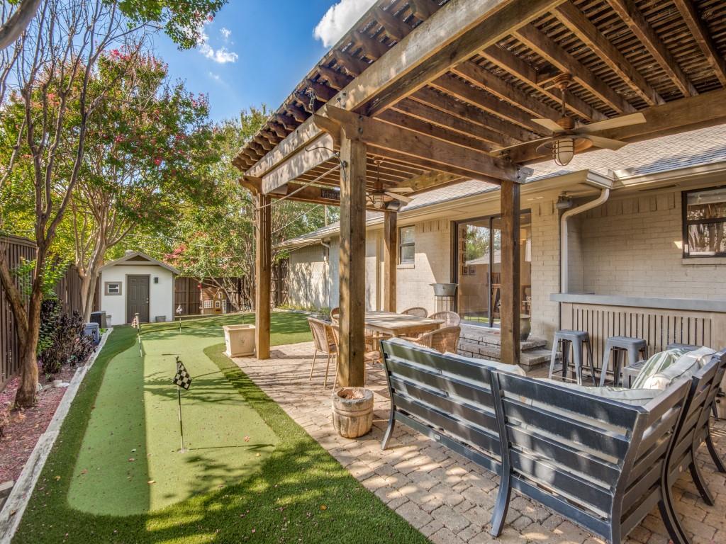 3709 Peter Pan Drive