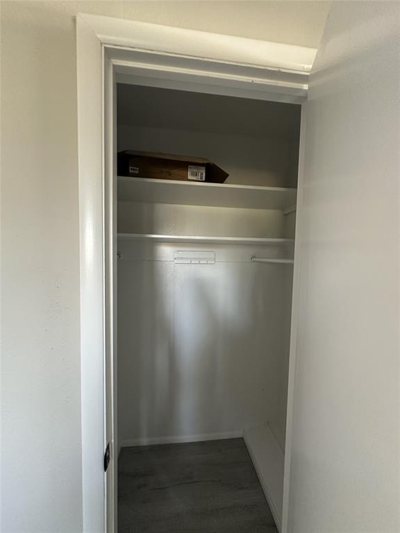 4528 Moorview Avenue