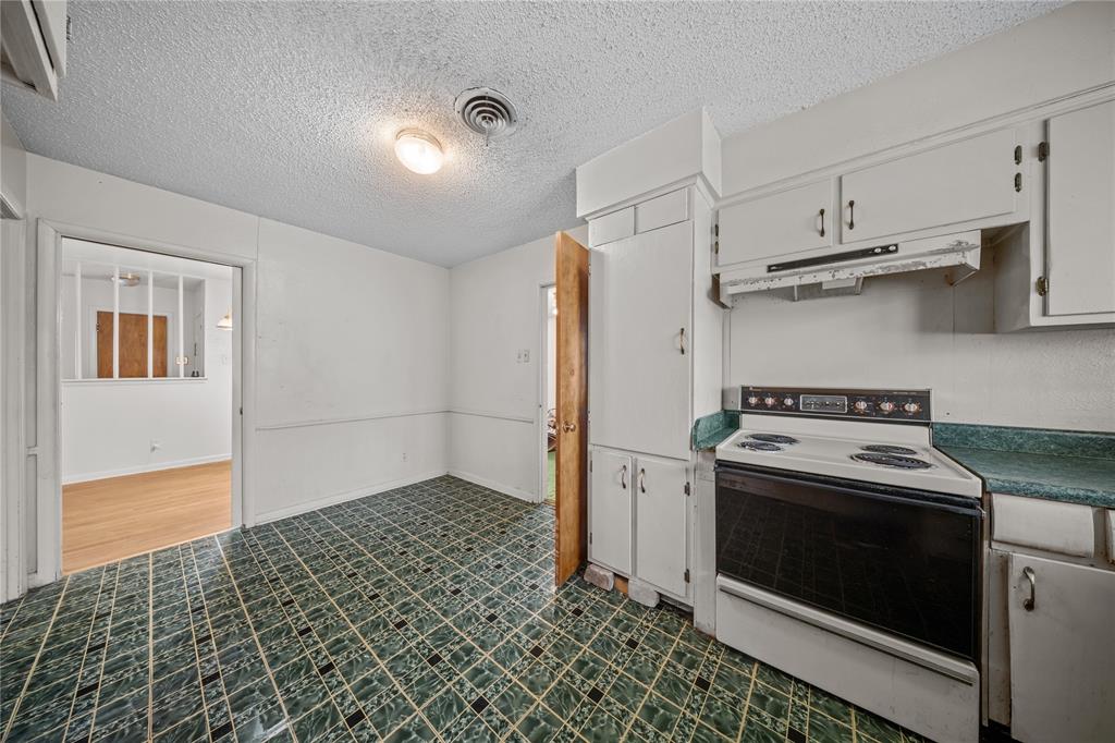 GLENDALE HEIGHTS 3RD SEC - Residential