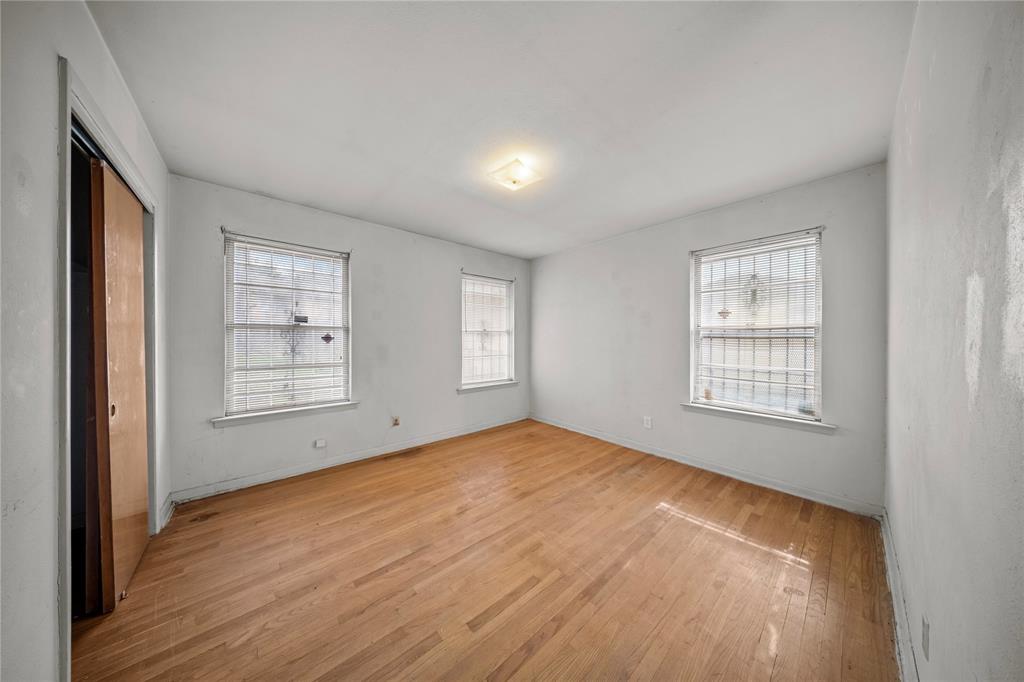 GLENDALE HEIGHTS 3RD SEC - Residential