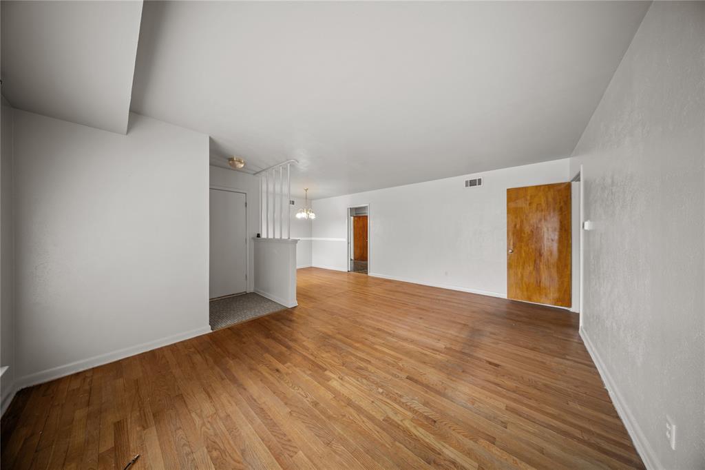 GLENDALE HEIGHTS 3RD SEC - Residential