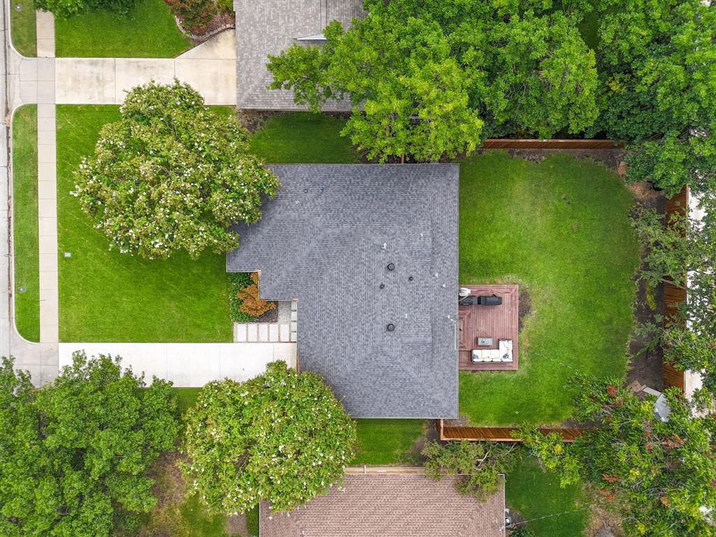 707 Dumont Drive