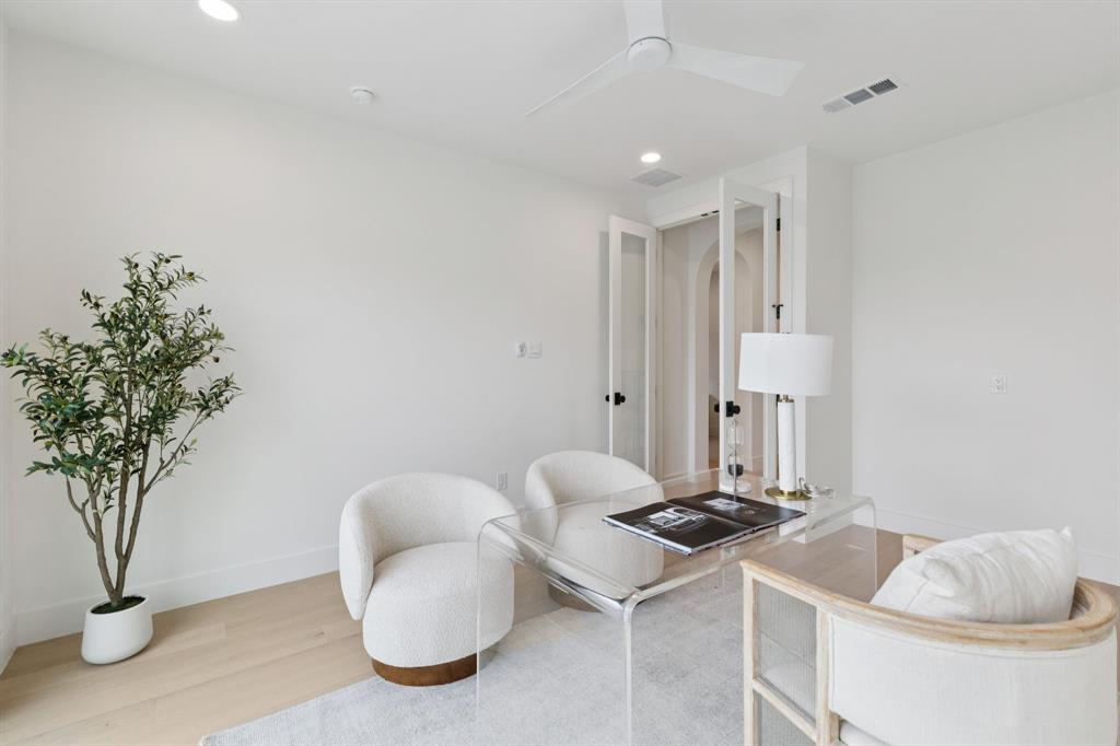 ROSS AVE ANNEX - Residential