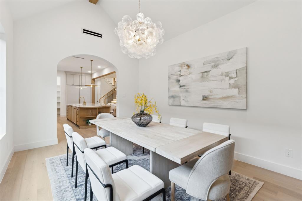 ROSS AVE ANNEX - Residential