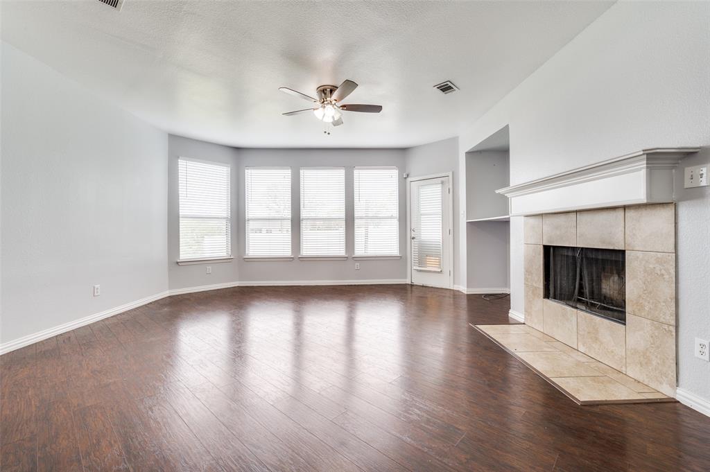 10117 Lakeview Drive