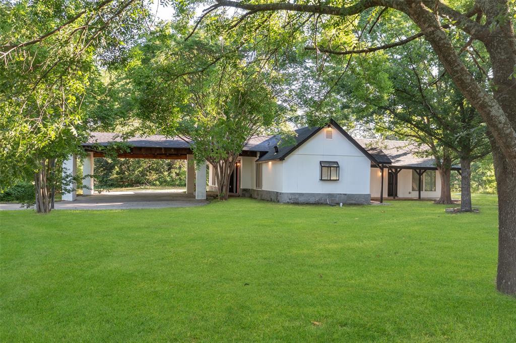 784 County Road 2515