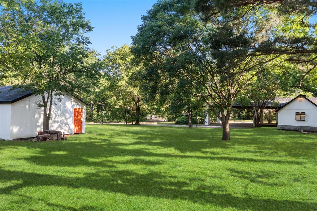 784 County Road 2515