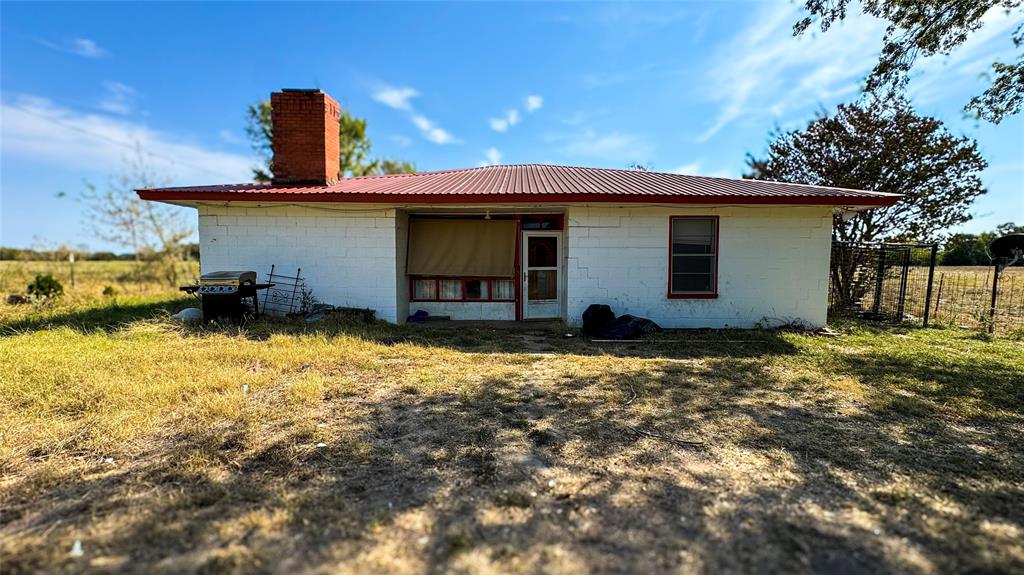 1710 County Road 2600