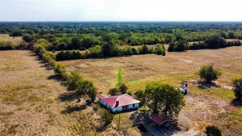 1710 County Road 2600 Bonham TX 75447