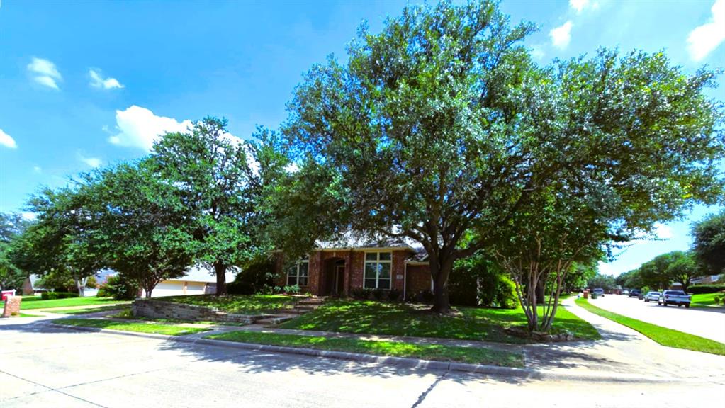 400 Brook View Court