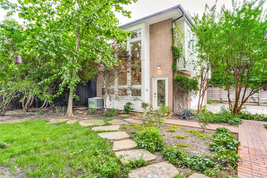 Mockingbird Park - Residential