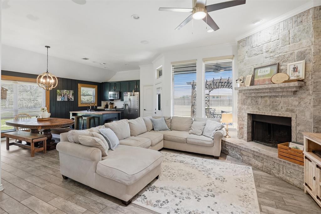 2837 County Road 301