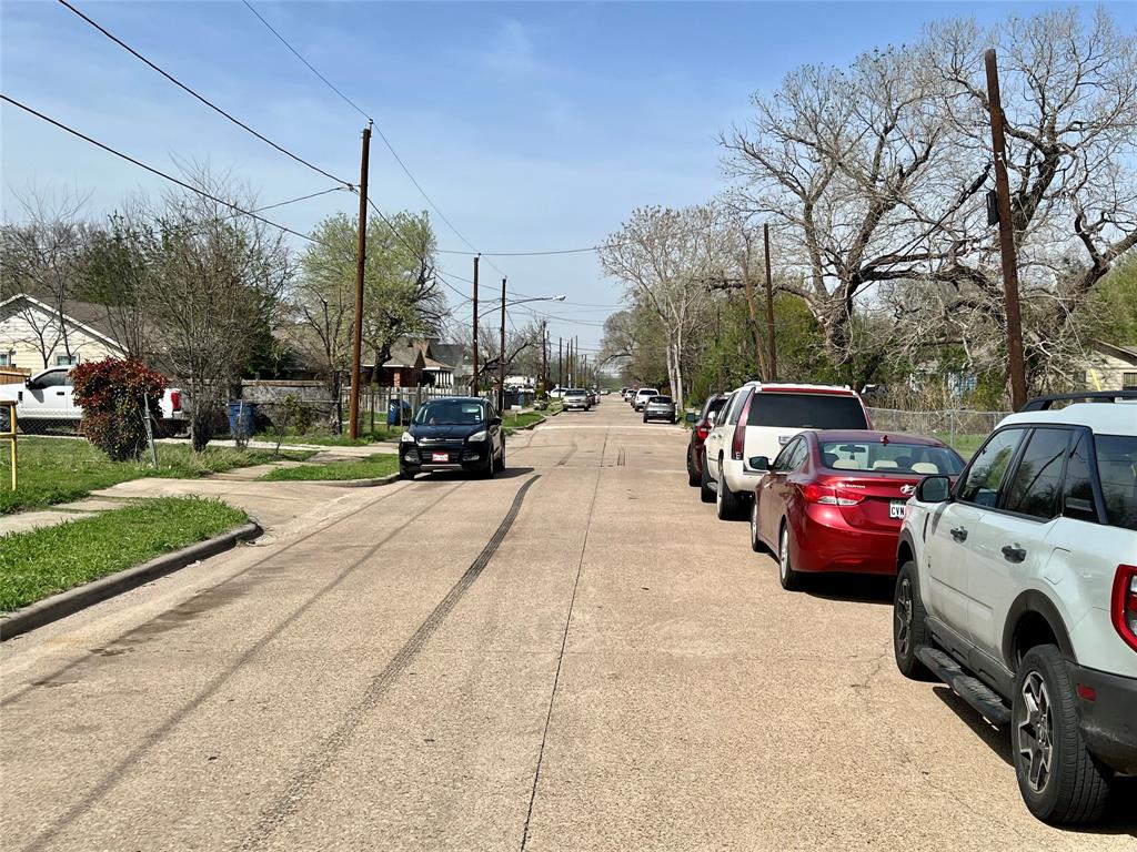 Westmoreland Park - Commercial Sale