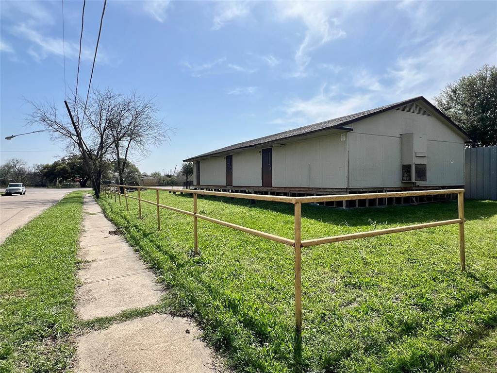 Westmoreland Park - Commercial Sale