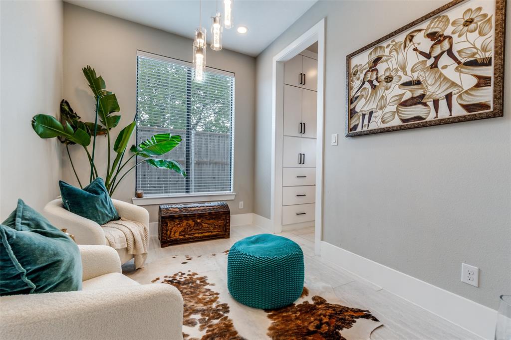 Roosevelt Manor 1st Inst - Residential