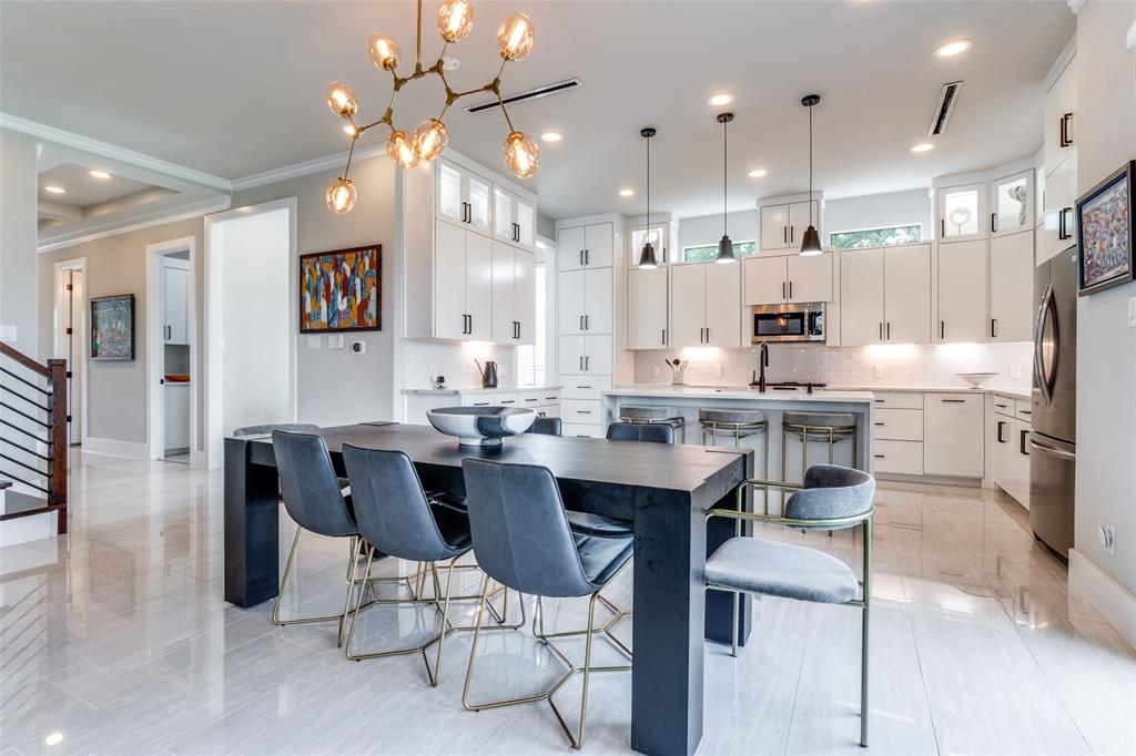 Roosevelt Manor 1st Inst - Residential