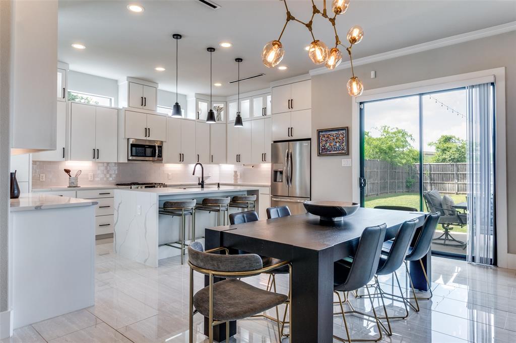 Roosevelt Manor 1st Inst - Residential