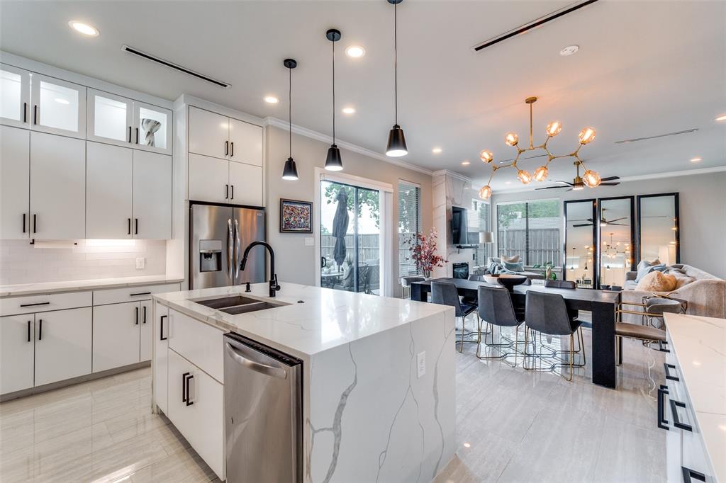 Roosevelt Manor 1st Inst - Residential