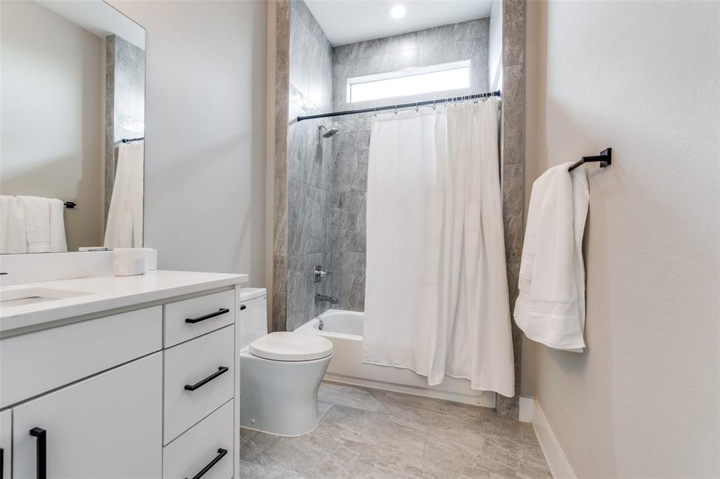 Roosevelt Manor 1st Inst - Residential