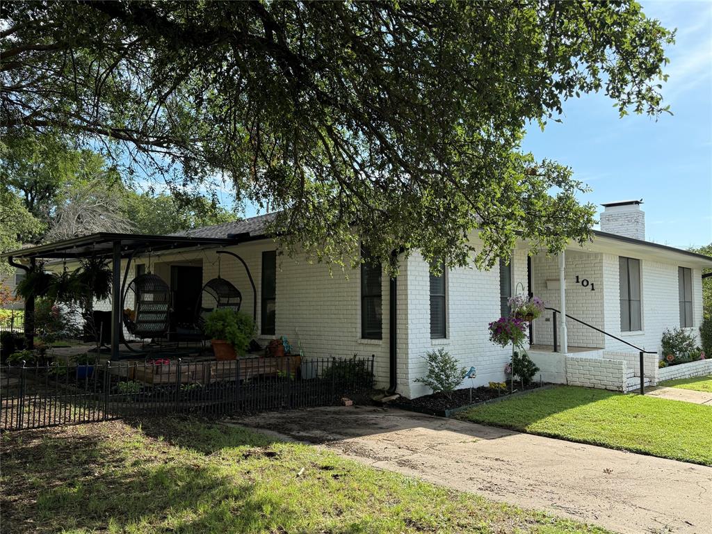 101 Cluster Drive