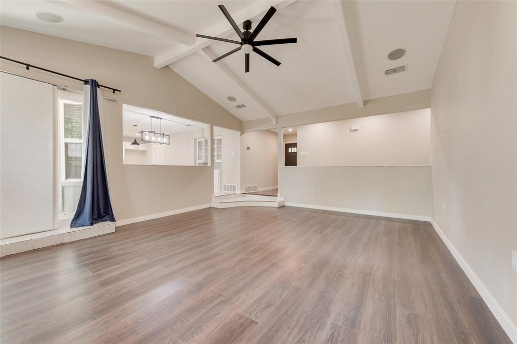 2600 Willow Bend