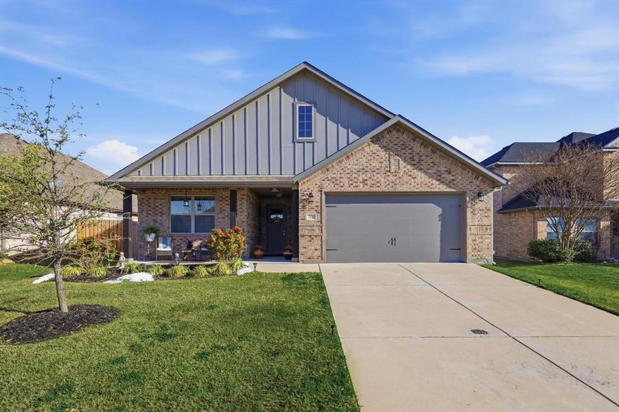 Beautifully maintained 1-owner home in Sanger offering 2,039 sq ft of thoughtfully designed living space! This 3-bedroom, 2-bath home features a desirable split-bedroom layout and a spacious open floorplan perfect for everyday living and entertaining. Conveniently located within walking distance to schools.

The large primary suite includes a luxurious bath with separate tub and shower, plus an oversized walk-in closet. Enjoy two dining areas, a bright living room with vaulted ceilings, and stylish painted accent walls in both the living room and primary bedroom.

The kitchen is a standout with granite countertops, ample cabinetry, and a large walk-in pantry. Luxury vinyl plank flooring adds durability and style throughout main areas. Built for efficiency with spray foam insulation, this home also offers covered front and back porches—perfect for relaxing outdoors. A true gem combining comfort, quality, and modern finishes!