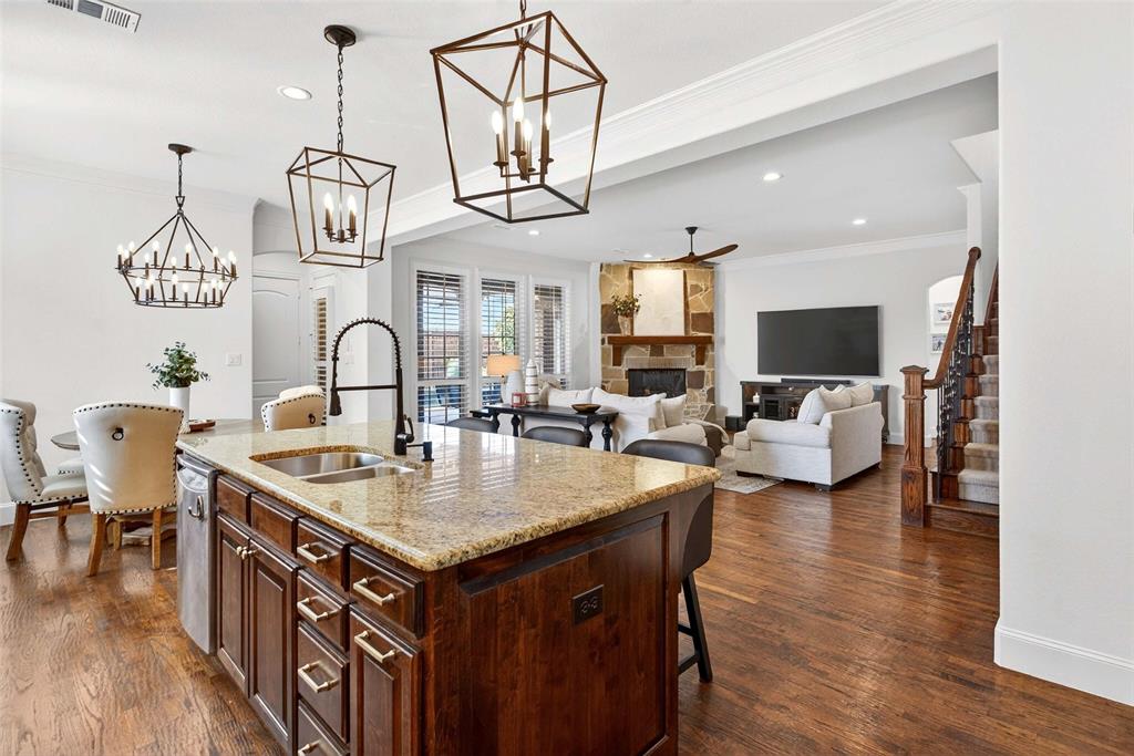 5925 Bloomsbury Place