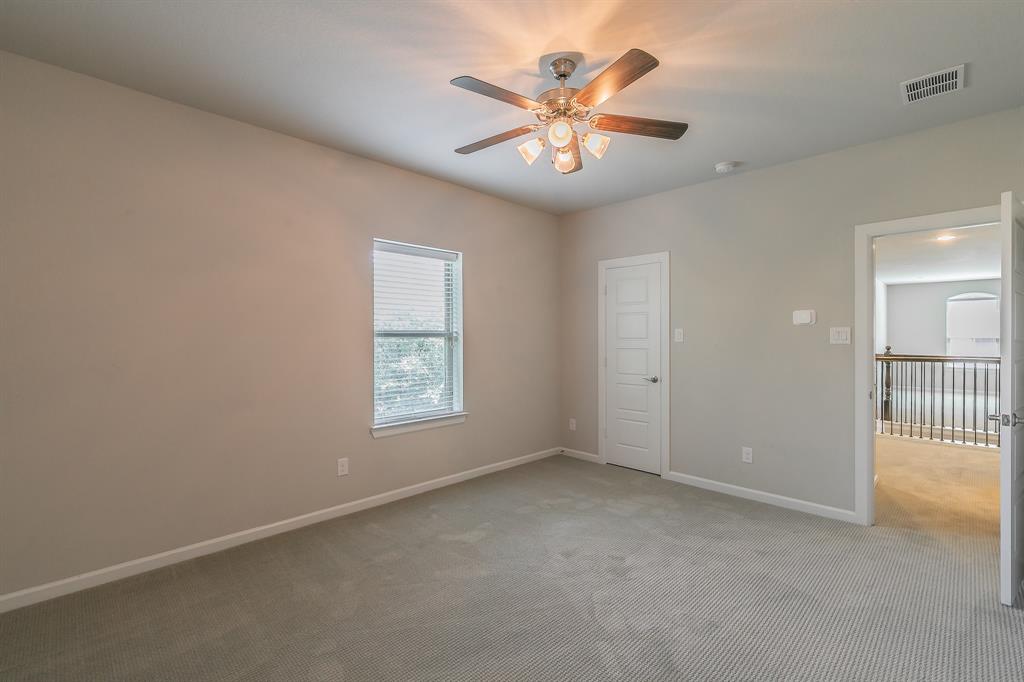 Villas Lk Hlnds Add - Residential