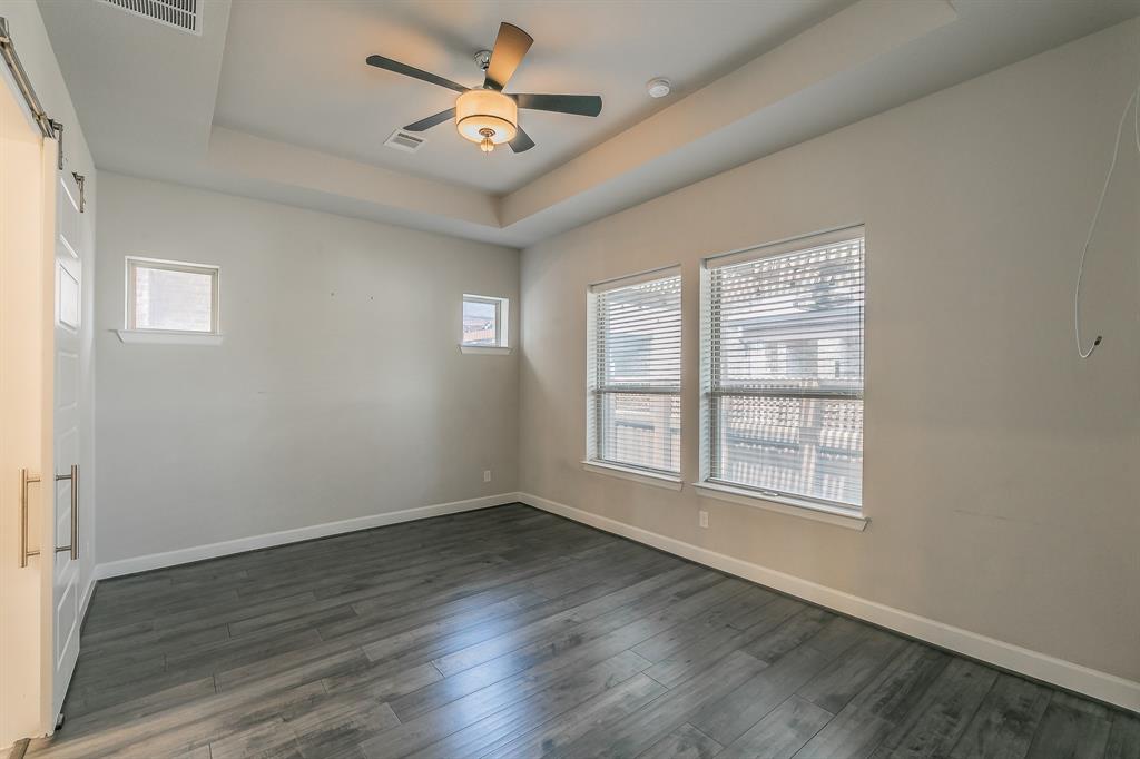 Villas Lk Hlnds Add - Residential