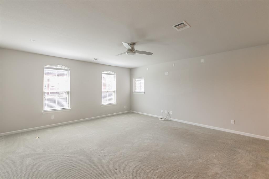 Villas Lk Hlnds Add - Residential