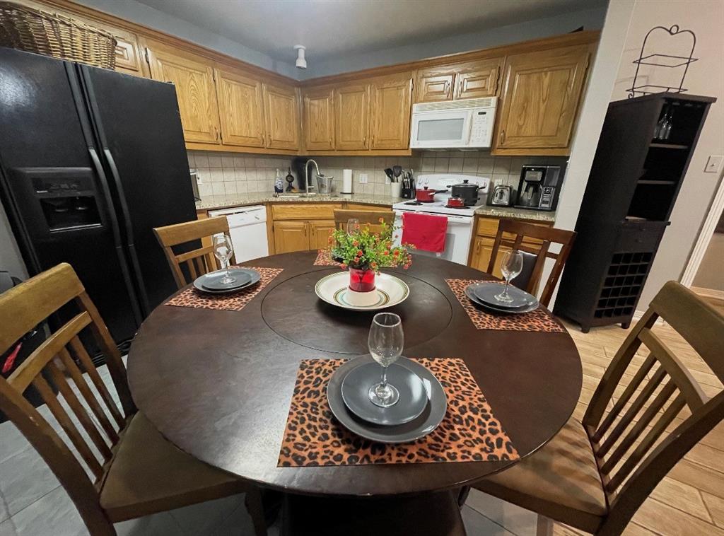 Flora Add - Residential Lease