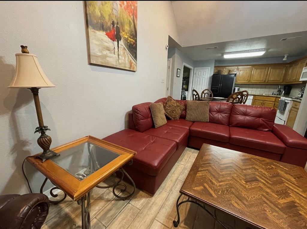 Flora Add - Residential Lease