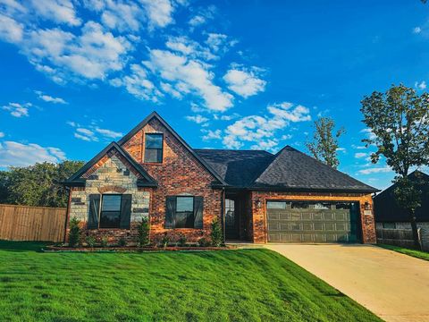 1701 Cathey Drive Denison TX 75020