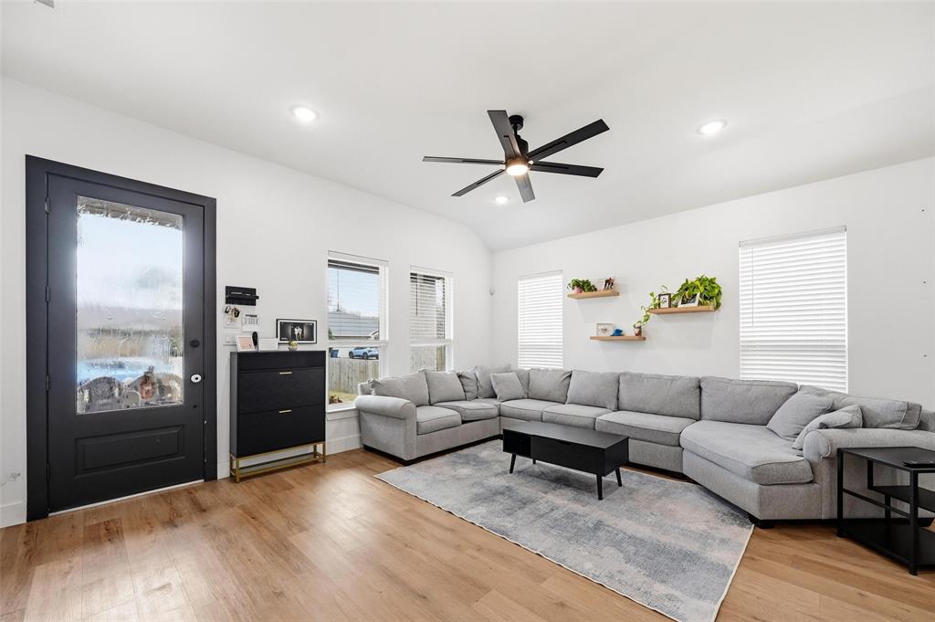 3215 Bill Harrod Street