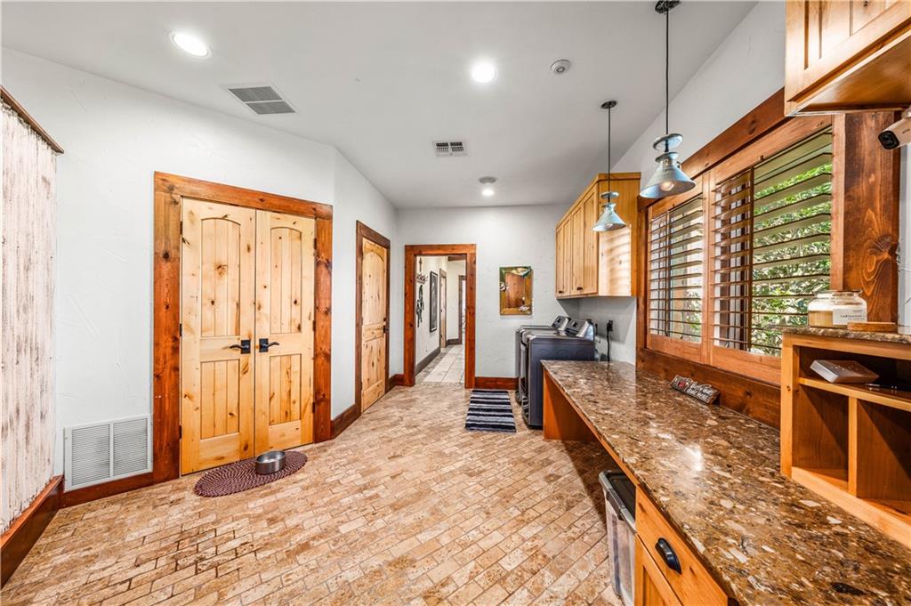 WHEELOCK G R - Residential